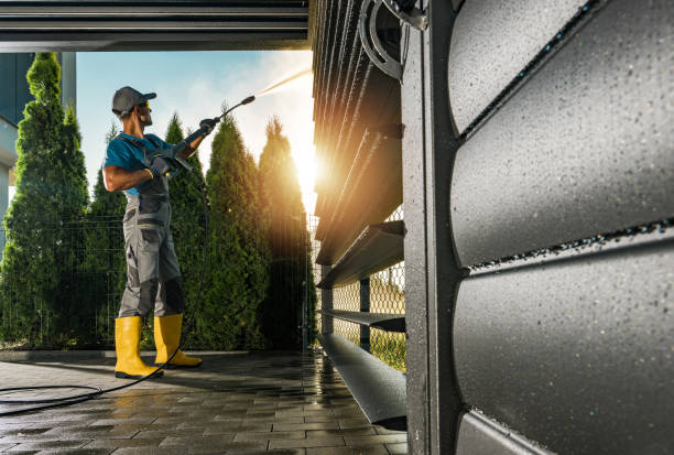 Post-Construction Pressure Washing in Lakewood, IL